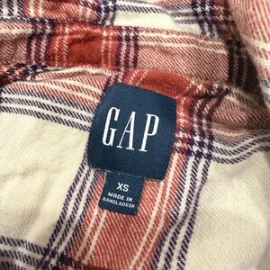 GAP Plaid Flannel Shirt in Rust, Cream & Navy
